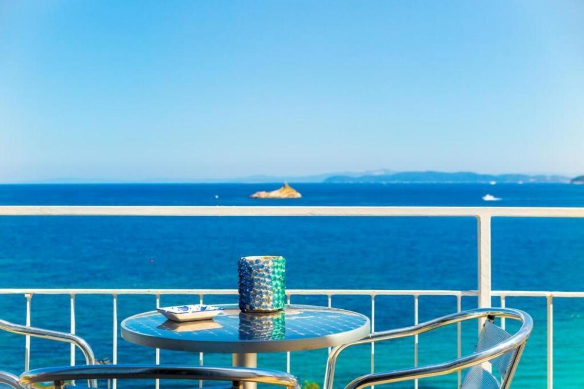 Appartamenti La Terrazza Sulle Ghiaie - Goelba بورتوفيرّايو الغرفة الصورة
