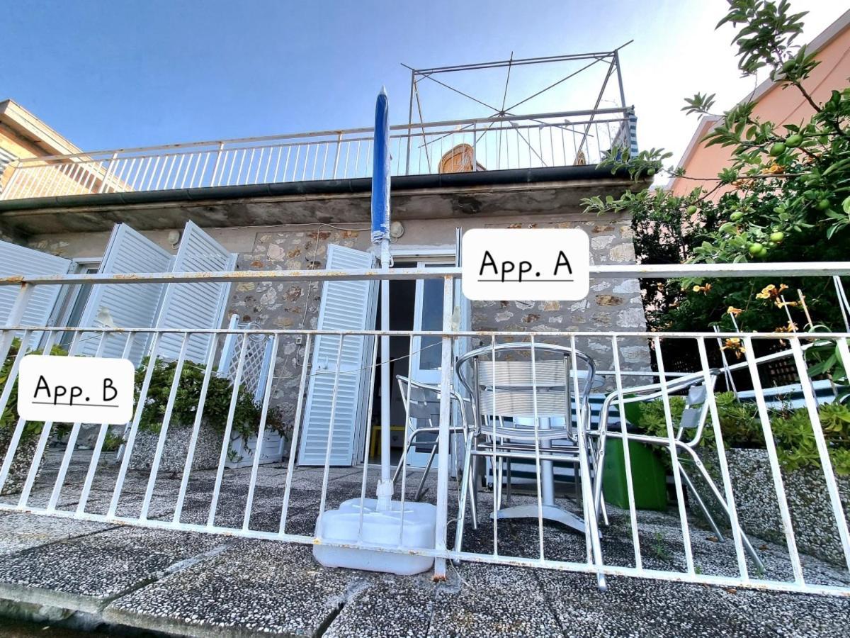 Appartamenti La Terrazza Sulle Ghiaie - Goelba بورتوفيرّايو المظهر الخارجي الصورة